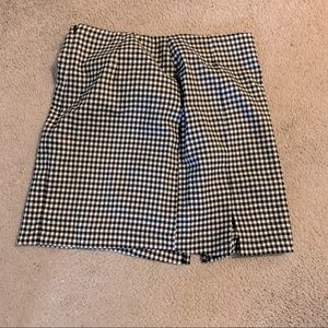 NWOT Black plaid gingham mini skirt